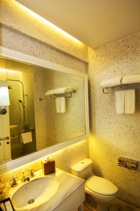 Nongsa Point Batam Accommodation - Deluxe Room - Bathroom