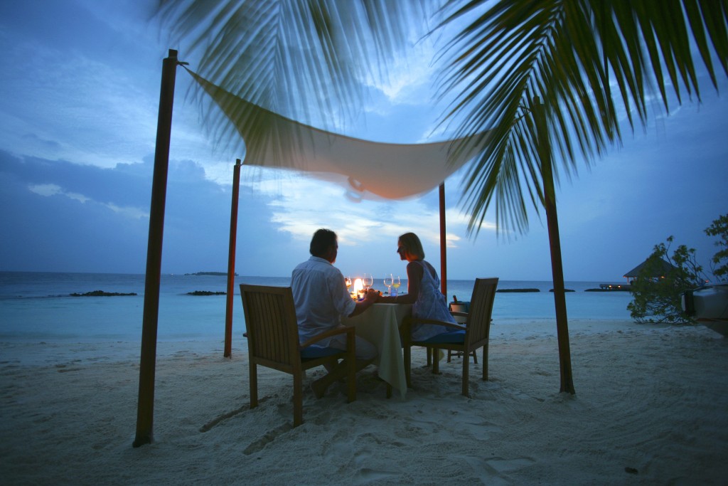 Maldives Coco Palm_Romantic Breeze