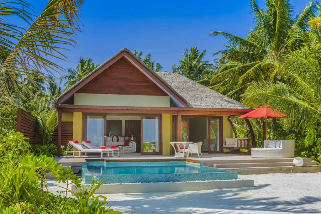 Maldives Niyama_One_Bedroom_Beach_Pool_Suite_Exterior blog